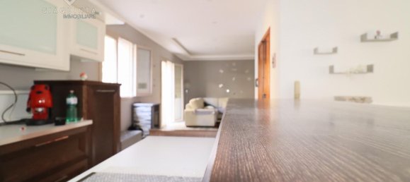 4-salle Appartement à Palagonia, Italy No. 235669 10