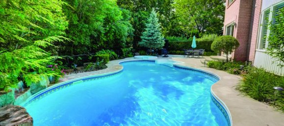 4 bedrooms House in Oakville, Canada No. 1000 4