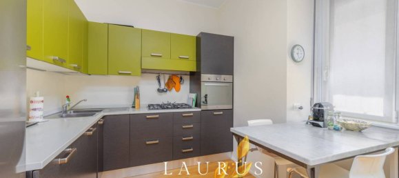1 bedroom Apartment in Milan, Italy No. 276184 7