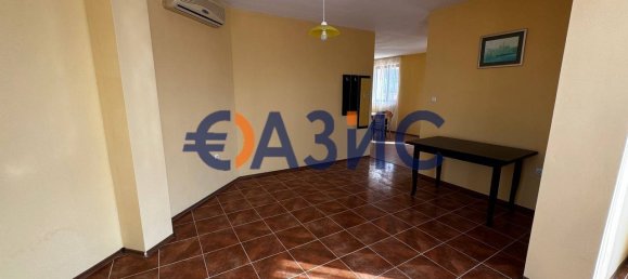 Квартира с 4 спальнями в Свети-Влас, Болгария № 790 4