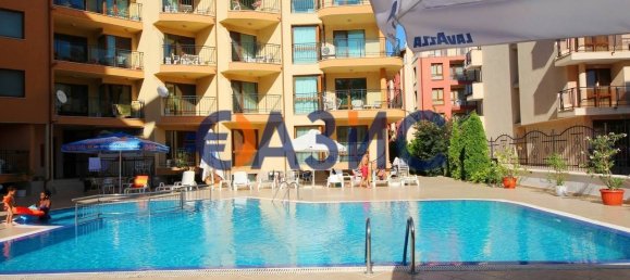 Квартира с 4 спальнями в Свети-Влас, Болгария № 790 25