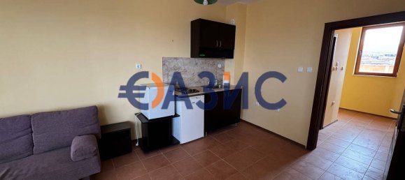 Квартира с 4 спальнями в Свети-Влас, Болгария № 790 11