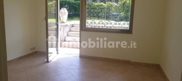 Oficina de 3 habitaciónes en Rome, Italy No. 213645 18