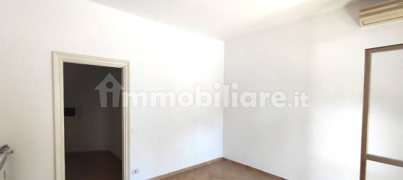 Oficina de 3 habitaciónes en Rome, Italy No. 213645 29