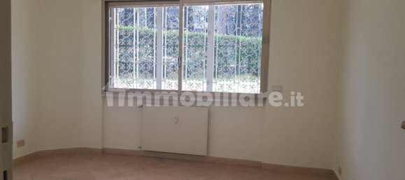 Oficina de 3 habitaciónes en Rome, Italy No. 213645 28