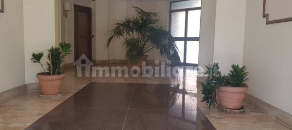 Oficina de 3 habitaciónes en Rome, Italy No. 213645 8