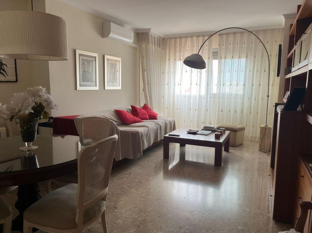 3 bedrooms Apartment in Valencia, Spain No. 144691