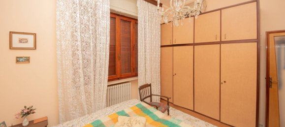 3 Schlafzimmer Wohnung in Pistoia, Italy, Nr. 113416 3
