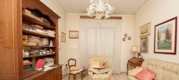 3 Schlafzimmer Wohnung in Pistoia, Italy, Nr. 113416 25