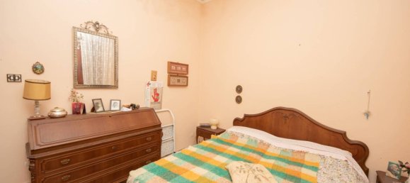 3 Schlafzimmer Wohnung in Pistoia, Italy, Nr. 113416 2