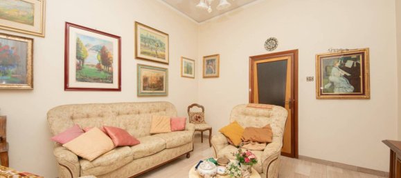 3 Schlafzimmer Wohnung in Pistoia, Italy, Nr. 113416 36