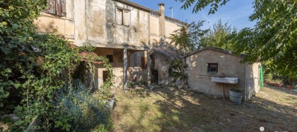 Дом с 3 спальнями в Озимо, Италия № 82525 10