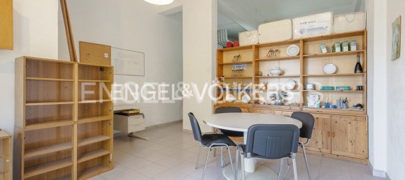 2غرفة عقار تجاري في Lisbon, Portugal رقم 94489 4