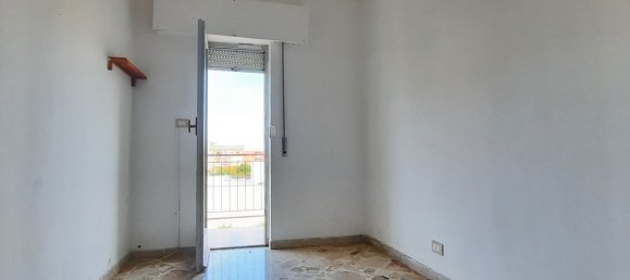 4 bedrooms Apartment in Palermo, Italy No. 348539 13