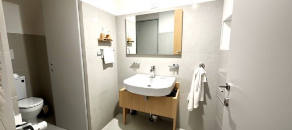 3 bedrooms Apartment in Milan, Italy No. 381613 15