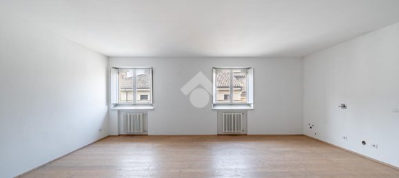 1 bedroom Apartment in Reggio Emilia, Italy No. 257858 6