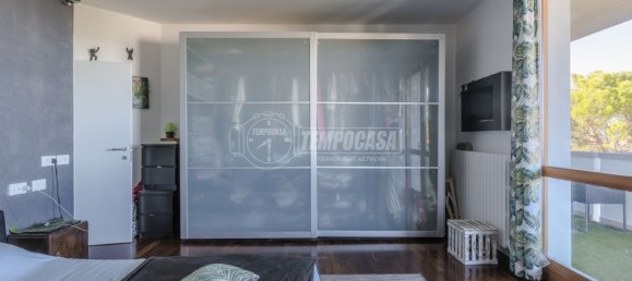 5 rooms House in Riccione, Italy No. 185101 10