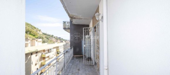 5-salle Appartement à Messina, Italy No. 164328 18