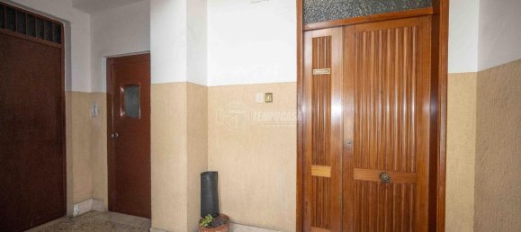 5-salle Appartement à Messina, Italy No. 164328 8