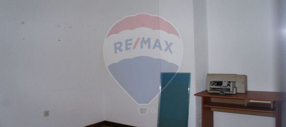 Propiedad comercial en Aradas, Portugal 90 m² No. 75665 11