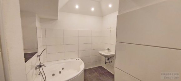 5 bedrooms Building in Unna, Germany No. 132786 24