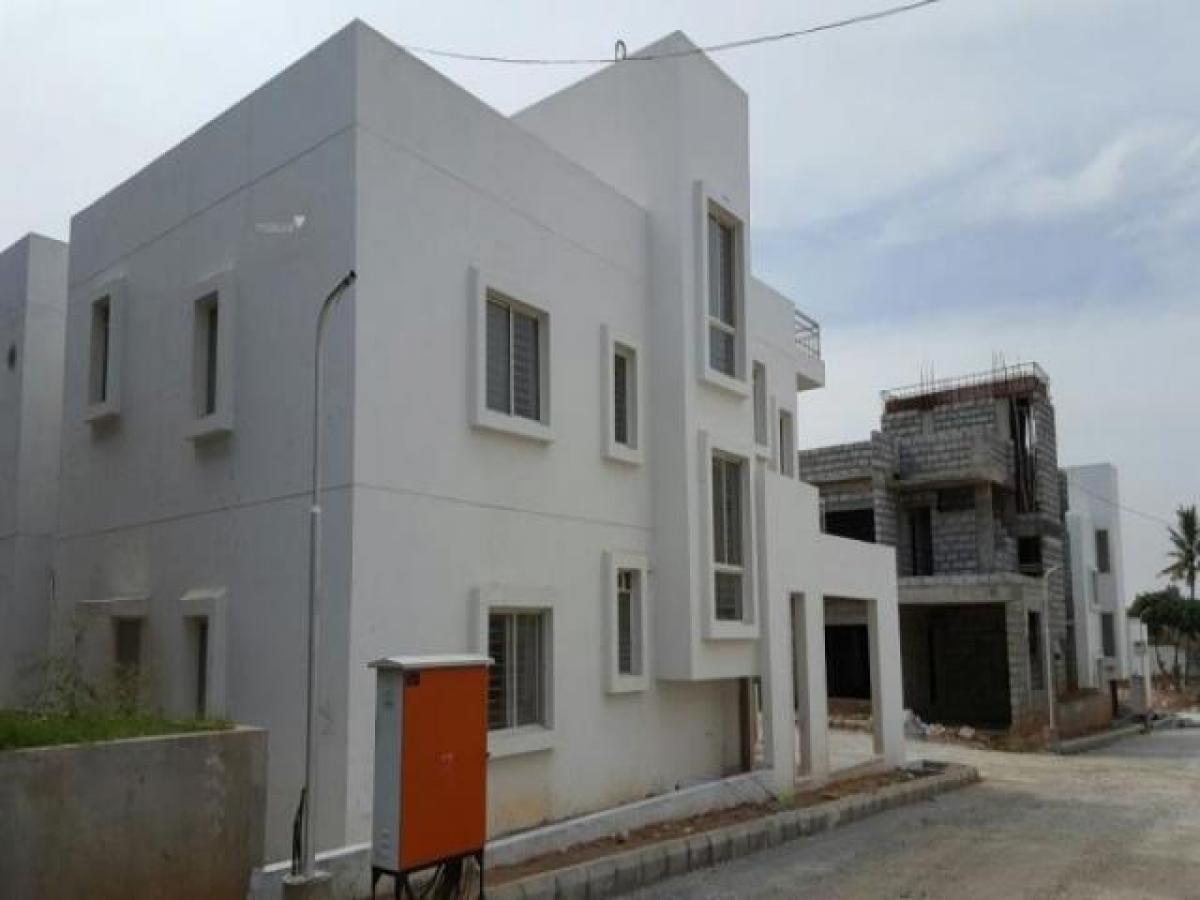 3 bedrooms House in Bangalore, India No. 7901