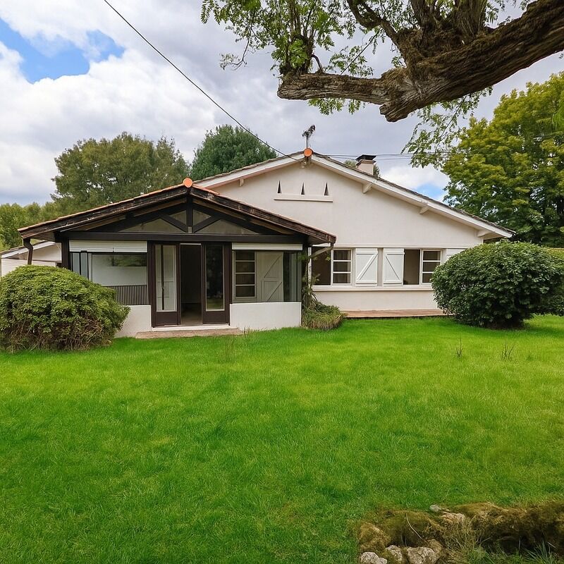 4 bedrooms House in Villenave-d'Ornon, France No. 307352