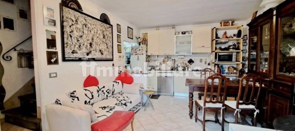 1 Schlafzimmer Haus in San Giuliano Terme, Italy, Nr. 35562 2