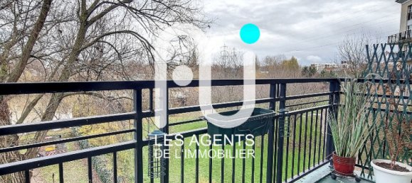 Apartamento de 3 dormitorios en Villeneuve-la-Garenne, France No. 162315 4