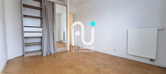 Apartamento de 3 dormitorios en Villeneuve-la-Garenne, France No. 162315 16