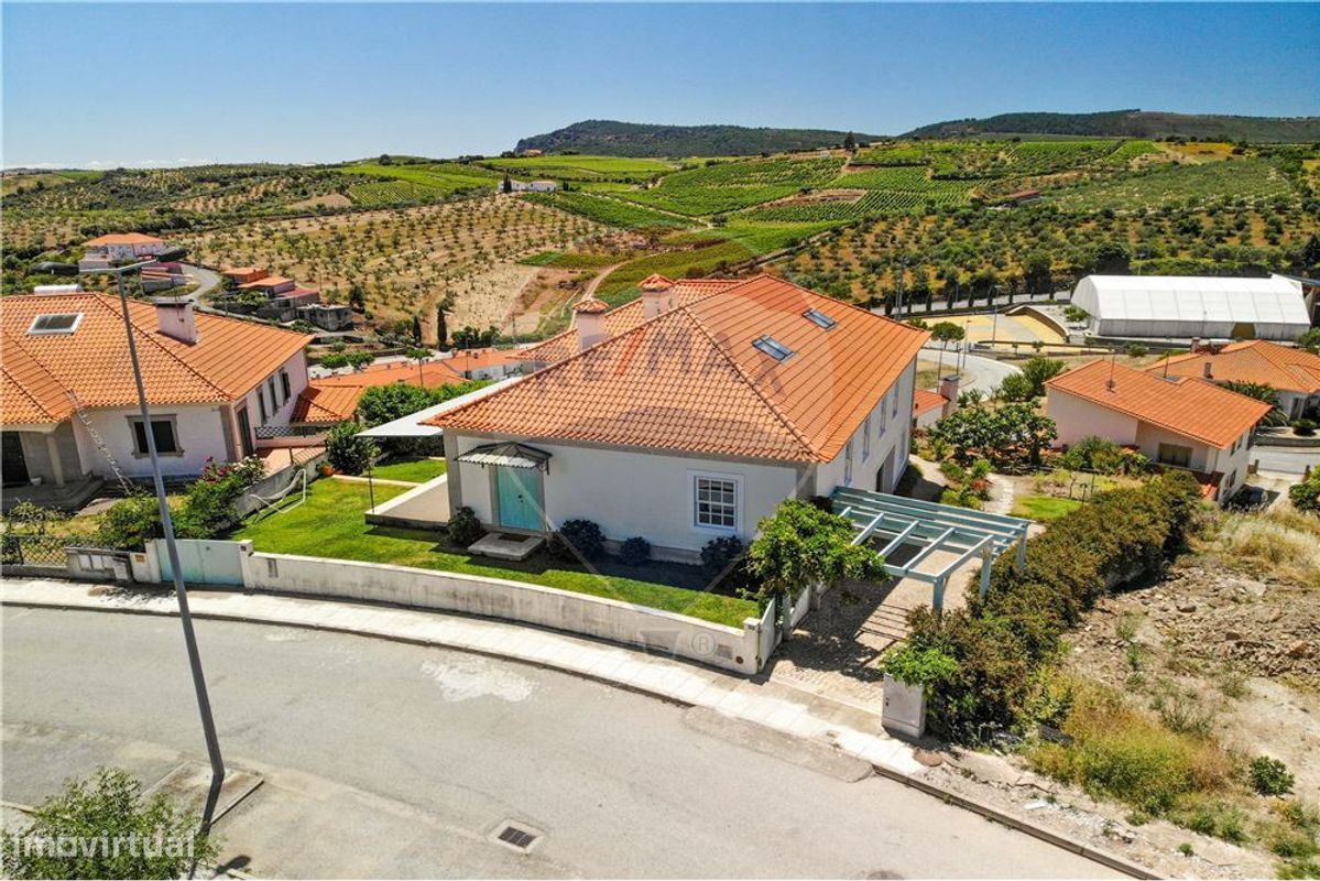 5 bedrooms House in Freixo de Espada a Cinta, Portugal No. 169605