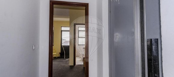 9 bedrooms Building in Ponta Delgada, Portugal No. 69761 17