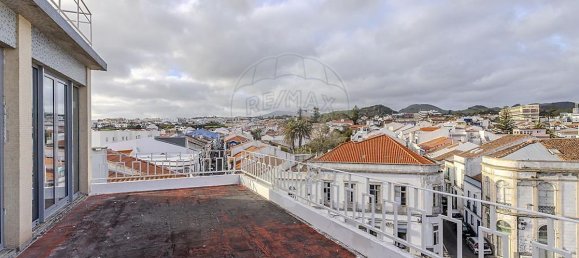 9 bedrooms Building in Ponta Delgada, Portugal No. 69761 22