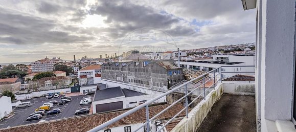 9 bedrooms Building in Ponta Delgada, Portugal No. 69761 37