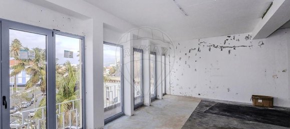 9 bedrooms Building in Ponta Delgada, Portugal No. 69761 9
