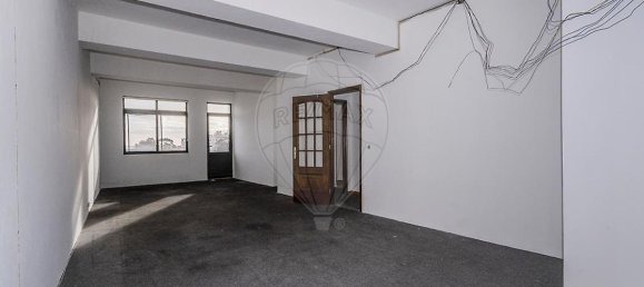 9 bedrooms Building in Ponta Delgada, Portugal No. 69761 16