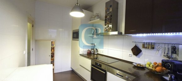 4 bedrooms House in Porto, Portugal No. 54045 6