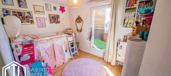 2 bedrooms Apartment in Romainville, France No. 130948 8