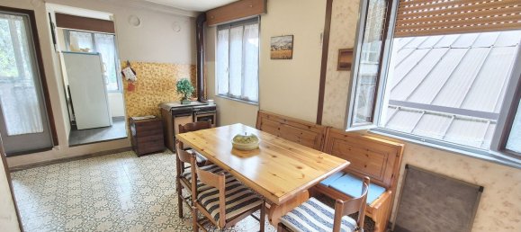 8-salle Appartement à Malonno, Italy No. 260950 4