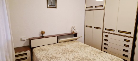 8-salle Appartement à Malonno, Italy No. 260950 13