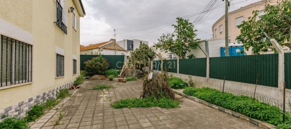 4 bedrooms Villa in Loures, Portugal No. 131141 4