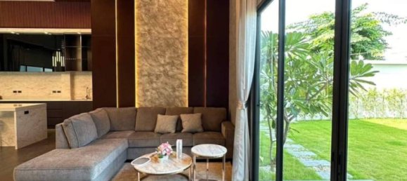 3 bedrooms Cafe / restaurant in Pattaya, Thailand No. 24950 2