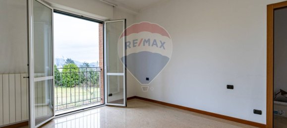 Propriété commerciale à Lurago d'Erba, Italy 300m² No. 58588 11