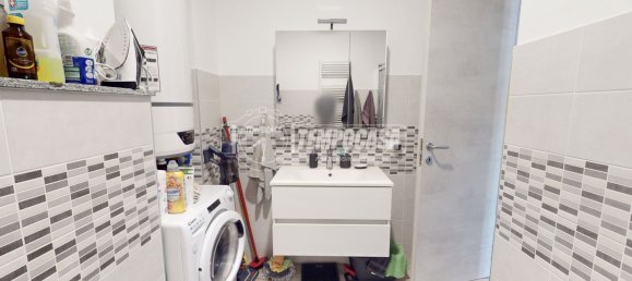 4 bedrooms Warehouse in Turin, Italy No. 137932 8