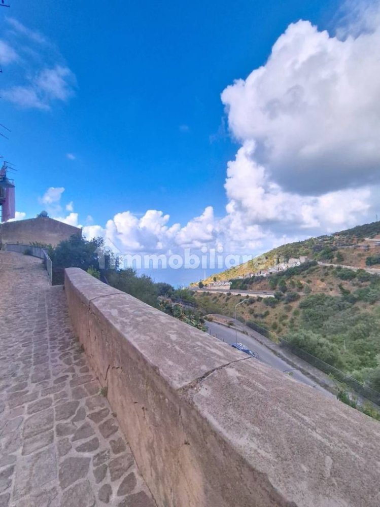 1 bedroom Apartment in Caronia, Italy No. 360968