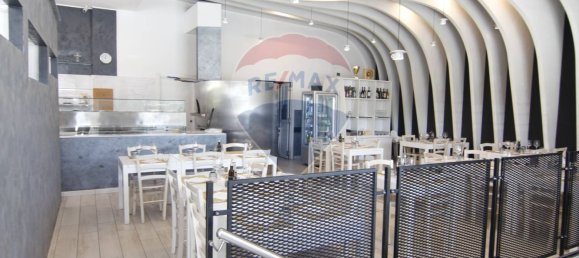 2-Zimmer Gewerbliche Immobilie in Bisuschio, Italy, Nr. 265352 5