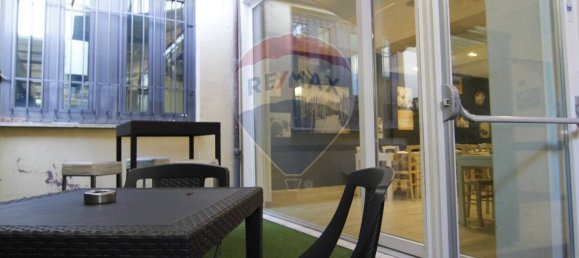 2-Zimmer Gewerbliche Immobilie in Bisuschio, Italy, Nr. 265352 8