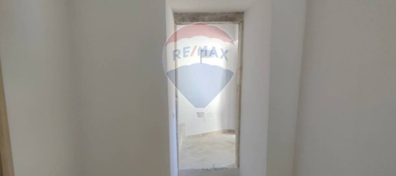 1 bedroom House in Poggio Picenze, Italy No. 346931 13