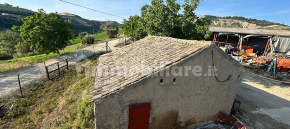 Casa de 4 dormitorios en Atri, Italy No. 172918 52