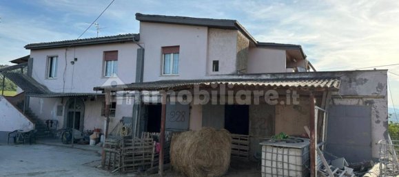 Casa de 4 dormitorios en Atri, Italy No. 172918 43